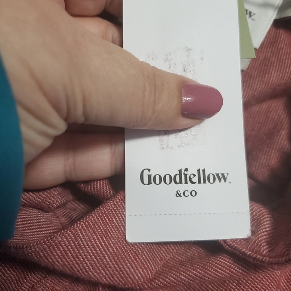 Goodfellow & Co. Standard Fit Short Sleeve Button Down Shirt - Picture 12 of 14